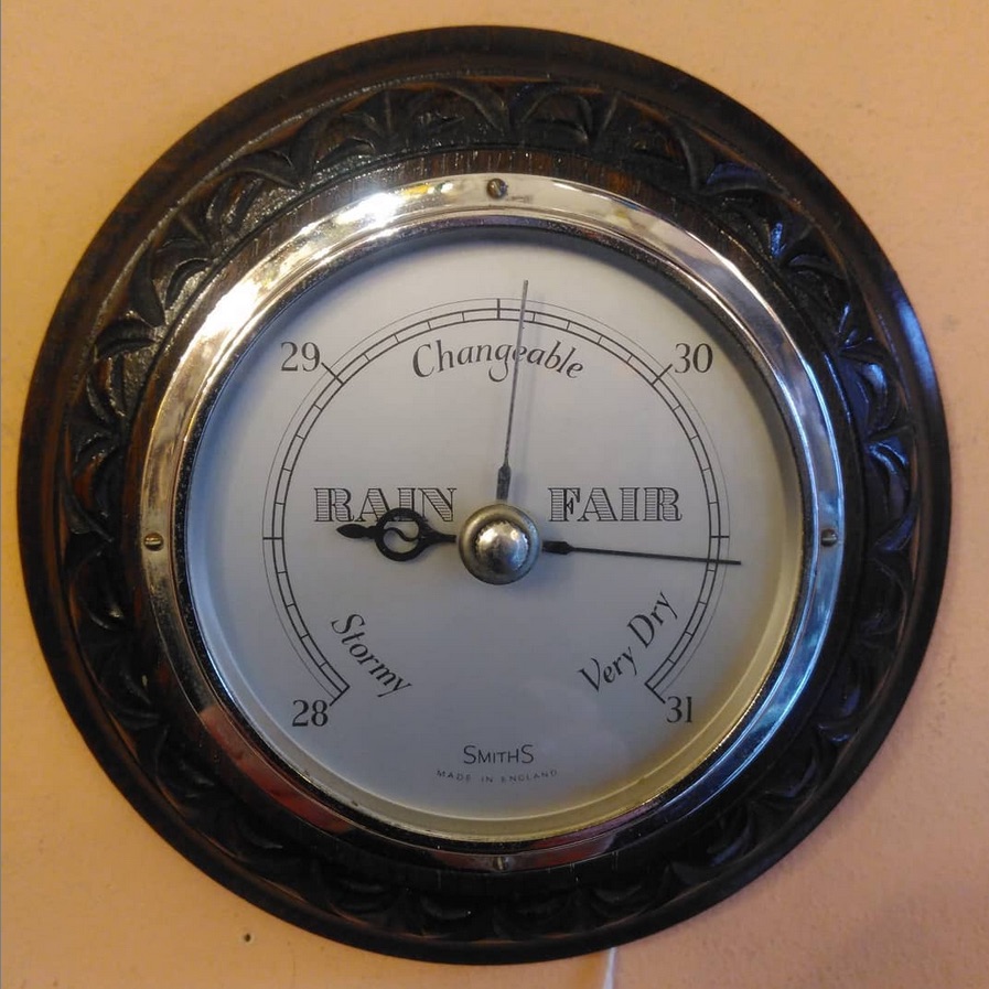 1930/40s aneroid barometer